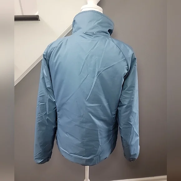 The North Face Womens Blue Light Weight Puffer Jacket Size Med Hiking Camping - Picture 3 of 6